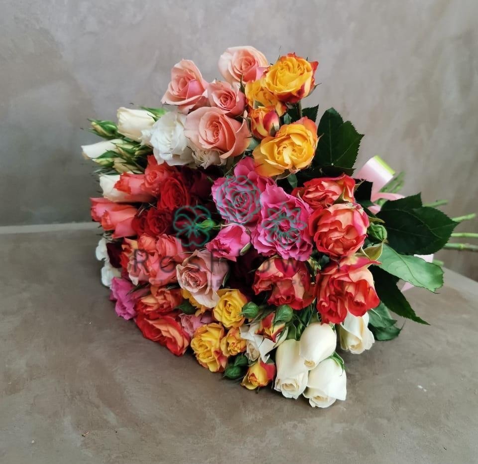 Букет цветов из: Розы в Ванино