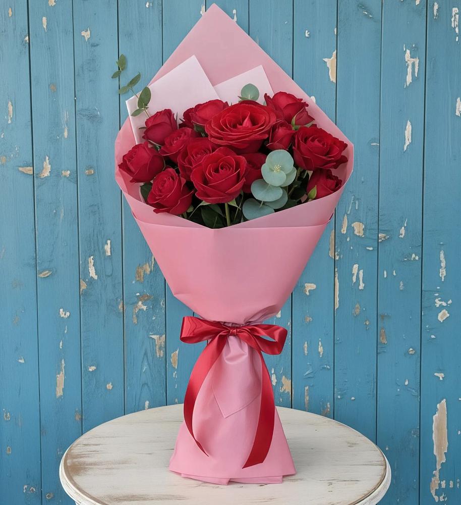 Букет цветов из: Розы в Ванино