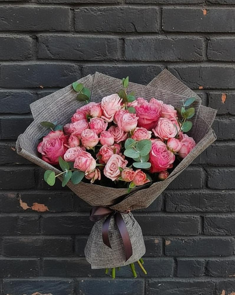 Букет цветов из: Розы в Ванино