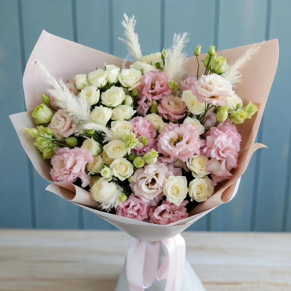 Букет цветов из: Альстромерии и Розы в Ванино