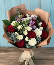 Букет цветов из:  Розы и Альстромерии в Ванино