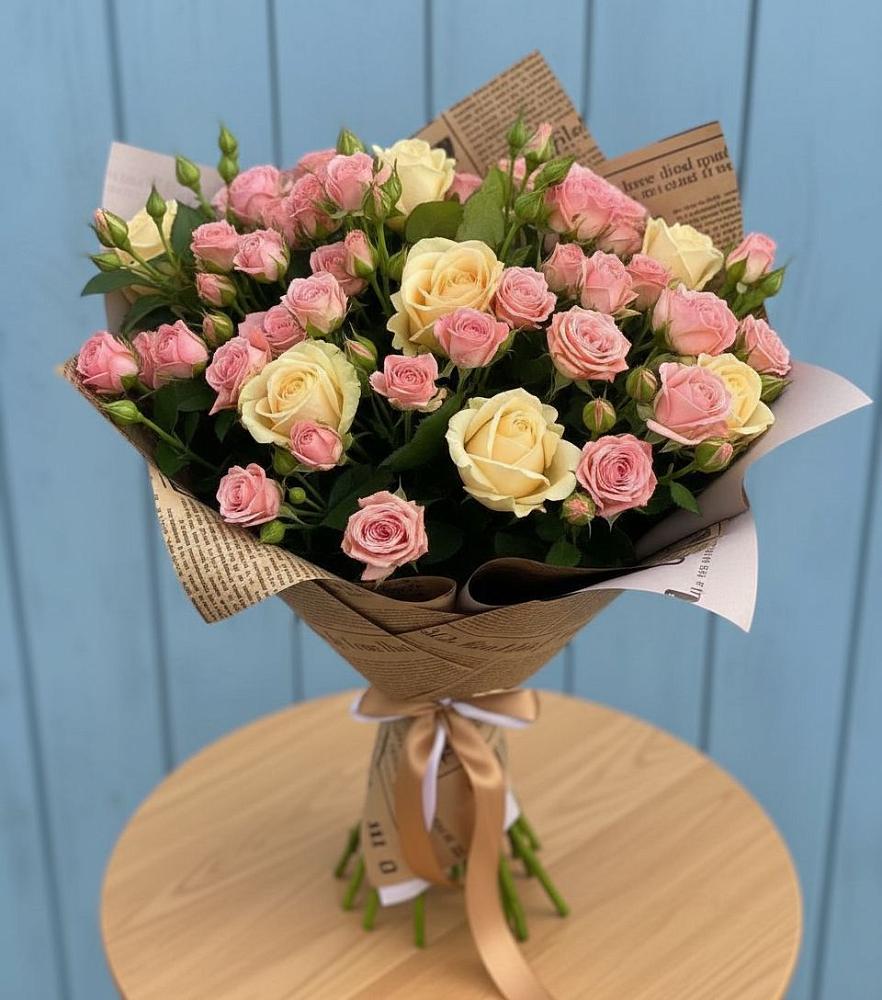 Букет цветов из: Розы в Ванино