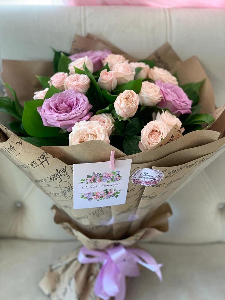 Букет цветов из: Розы в Ванино