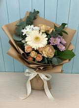 Букет цветов из:  Герберы и Хризантемы в Ванино