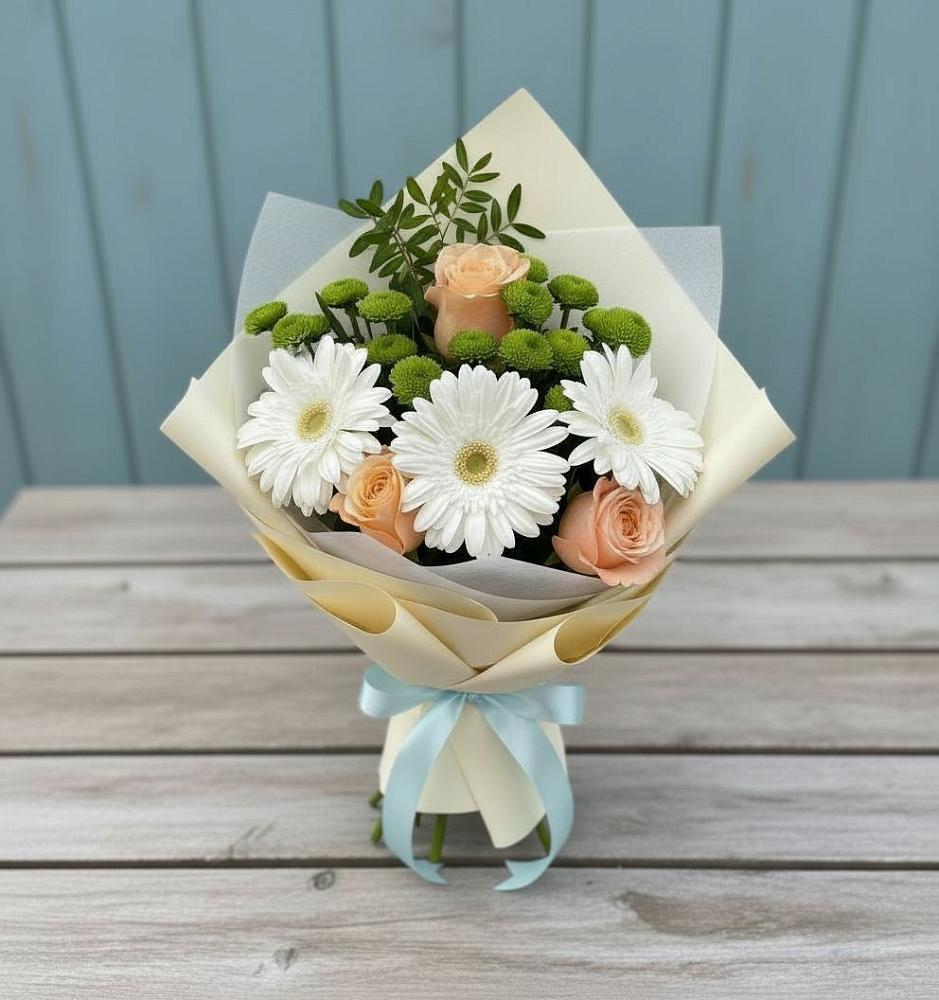 Букет цветов из: Герберы, Розы и Хризантемы в Ванино
