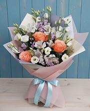 Букет цветов из:  Лизиантусы, Розы, Альстромерии и Гипсофила #REPLACE_PRED# Ванино