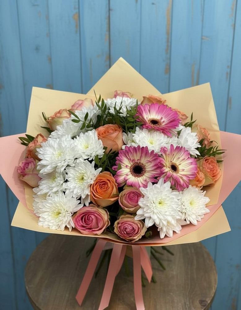 Букет цветов из: Розы, Герберы и Хризантемы в Ванино
