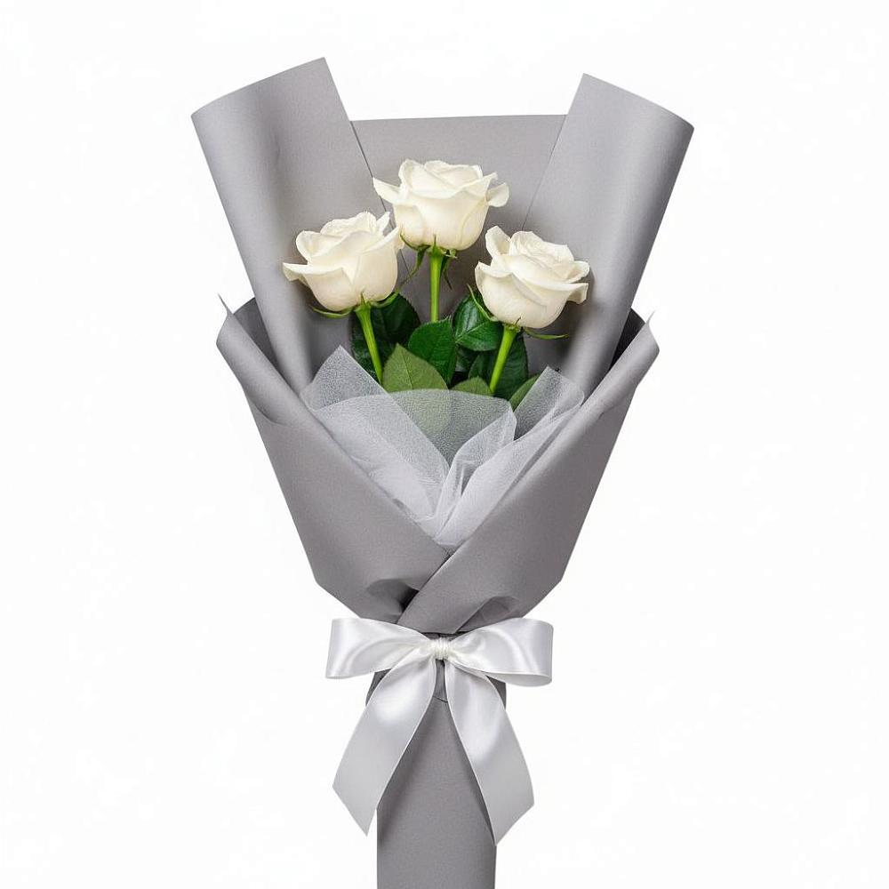 Букет 3 белые розы в Ванино