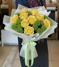 Букет цветов из:  Хризантемы и Розы в Ванино