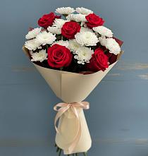 Букет цветов из:  Розы и Хризантемы в Ванино