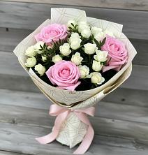 Букет цветов из:  Розы в Ванино