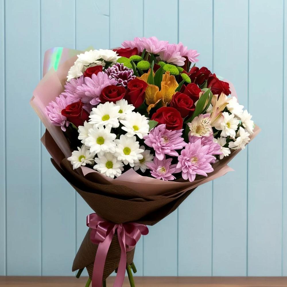 Букет цветов из: Розы, Хризантемы и Альстромерии в Ванино