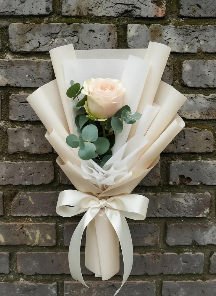 Букет цветов из: Розы в Ванино