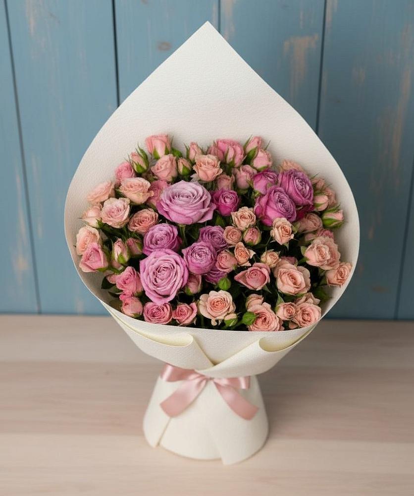 Букет цветов из: Розы в Ванино