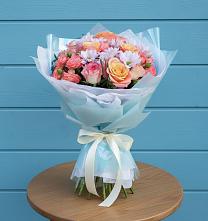 Букет цветов из:  Хризантемы и Розы в Ванино