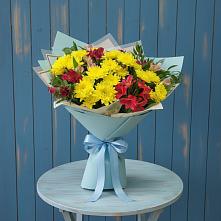 Букет цветов из:  Альстромерии и Хризантемы в Ванино