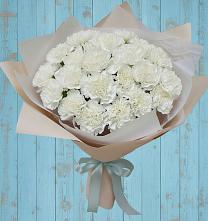 Букет цветов из:  Гвоздики в Ванино
