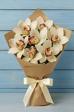 Букет цветов из:  Орхидеи и Розы в Ванино